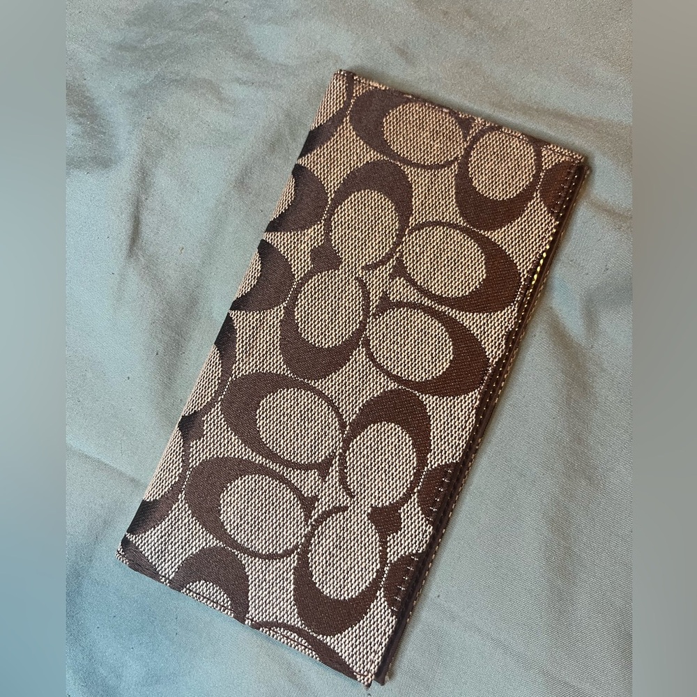 Coach Checkbook Wallet